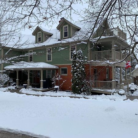 The Red Coat Bed & Breakfast Niagara-on-the-Lake Exterior photo