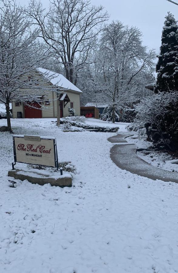 The Red Coat Bed & Breakfast Niagara-on-the-Lake Exterior photo